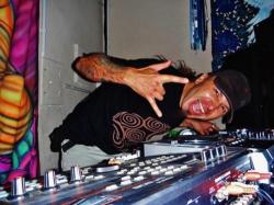 panfleto Full Moon Party House Session